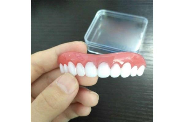 補牙后多久可以用牙套,隱形假牙一般可以用多久?