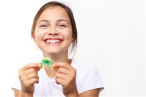 小孩子幾歲可以做牙齒矯正?