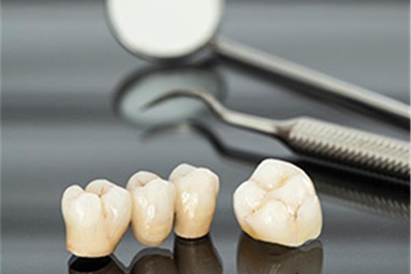 隱形矯正牙齒需要多長時間?需要根據患者情況分析