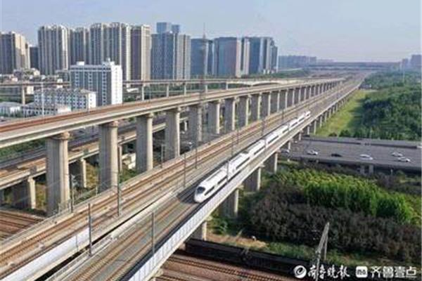 鄭州到重慶高鐵多少錢