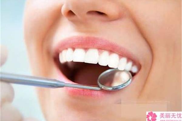 洗牙后牙齦能恢復多久,拔牙后牙齦能腫多久?