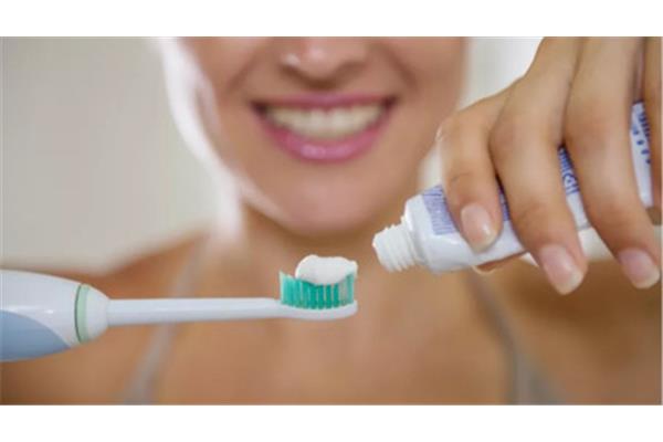 洗牙后能用電動牙刷嗎? 洗完牙多久用漱口水