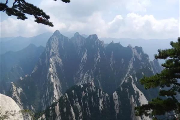 Xi安秦嶺最高峰海拔多少米,華山海拔6000米