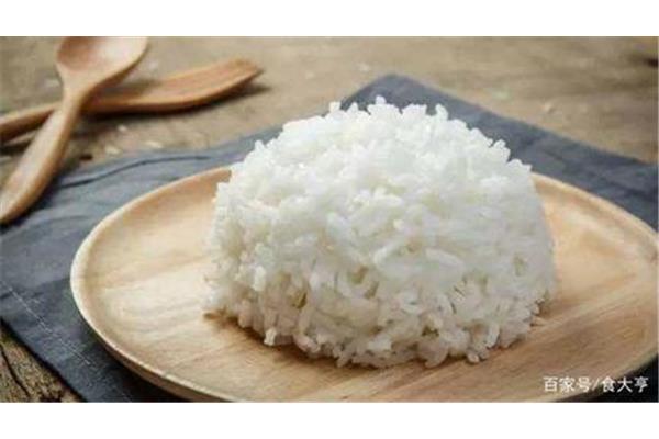 一頓吃多少米飯