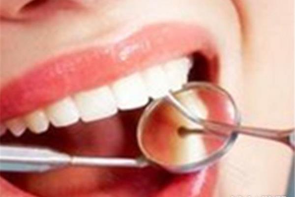 有牙周病可以洗牙嗎?九院牙周病科的潔牙過程