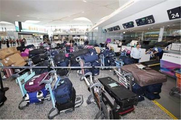 機場存放行李多少錢