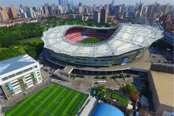 上海虹口足球場能容納多少人,上海虹口足球場的數量?
