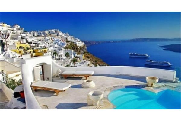 去希臘圣托里尼島旅游要多少錢(去希臘圣托里尼島旅游要多少錢)?