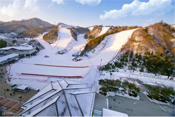 首爾滑雪溫泉,首爾冬季滑雪圖片