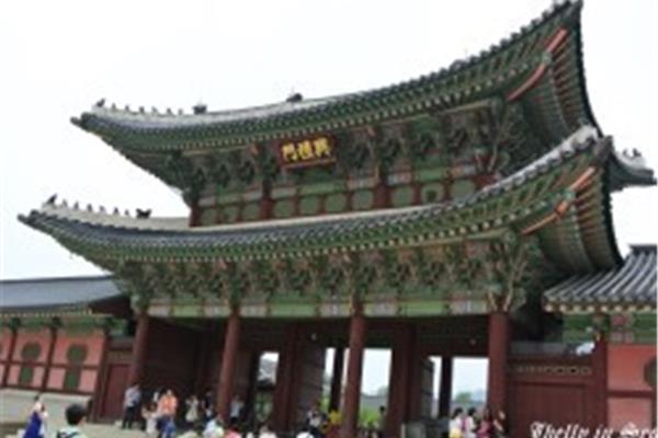 想問一下韓國景福宮怎么玩(去韓國旅游有什么好玩的景點?)